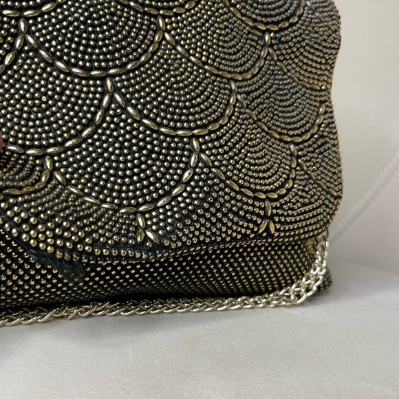 90s Vintage Black Gold Studded Shoulder Bag Chain Strap Retro Fun - Picture 6 of 6